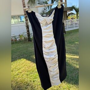 Monique Lhuillier Black and White Dress